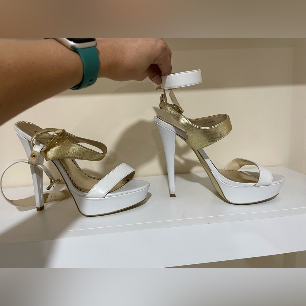 Bebe heels